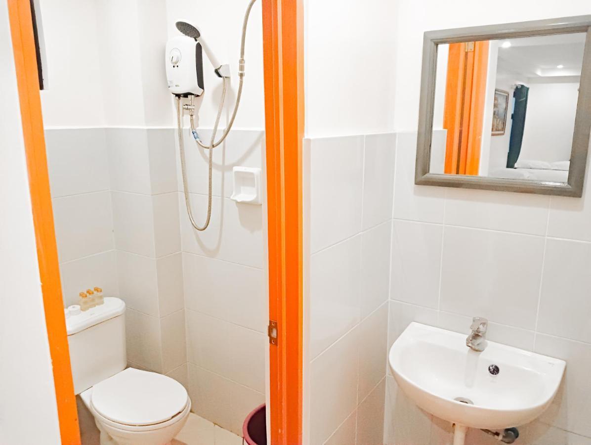 Island Inn Balabag  Екстериор снимка