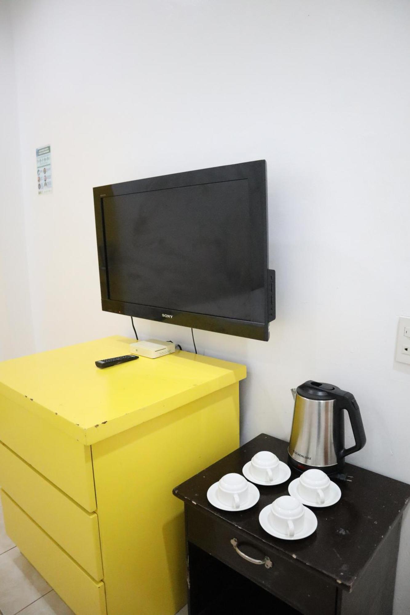 Island Inn Balabag  Екстериор снимка