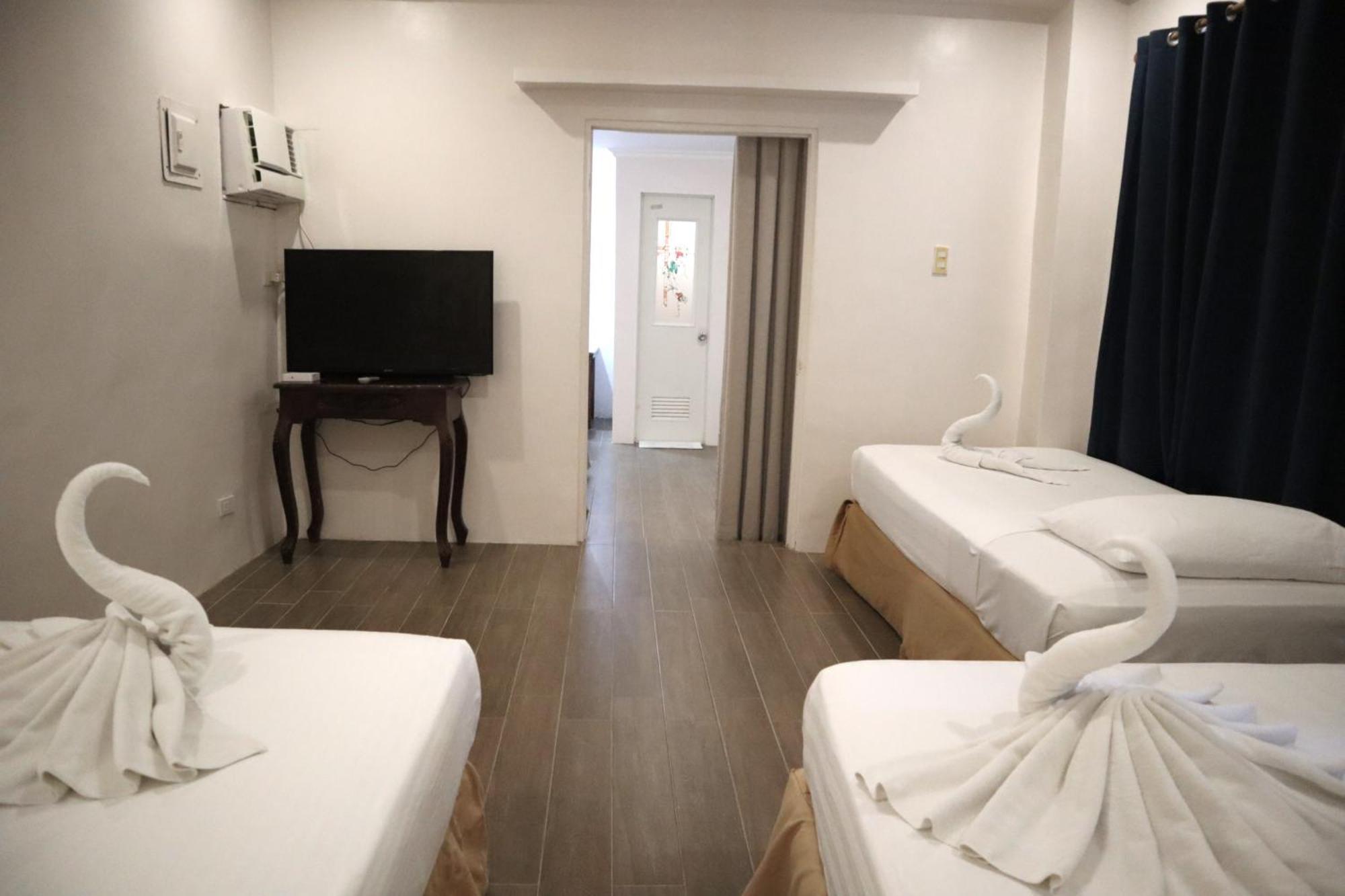 Island Inn Balabag  Екстериор снимка