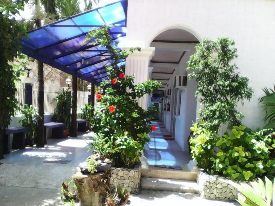Island Inn Balabag  Екстериор снимка