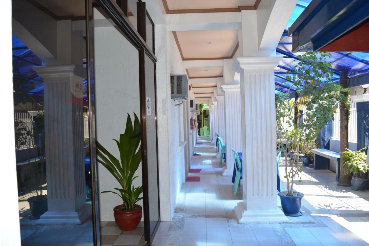 Island Inn Balabag  Екстериор снимка